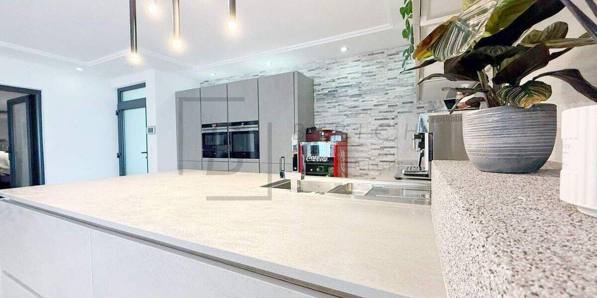 Mehrfamilienhaus, Wohnhaus Bobingen - 6 Zimmer, 193 m&sup2;, 1.260.000&euro; | Angebot:25737669