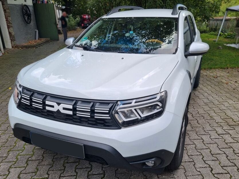 Dacia Duster 28.300 km 16.500 € Großholbach 56412
