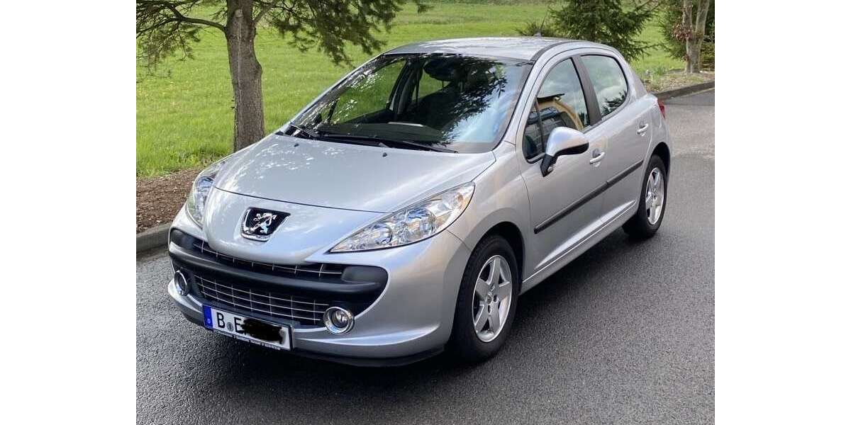 Peugeot 207 94.900 km 2.750 &euro; Berlin 12249