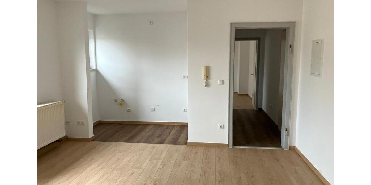 Etagenwohnung Mitterteich - 2 Zimmer, 50 m&sup2;, 335&euro; | Angebot:25750708