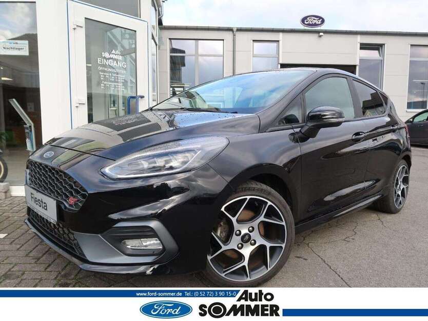 Ford Fiesta 34.000 km 18.650 € Brakel 33034