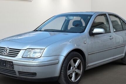 VW Bora 147.721 km 1.799 &euro; Berlin 12681