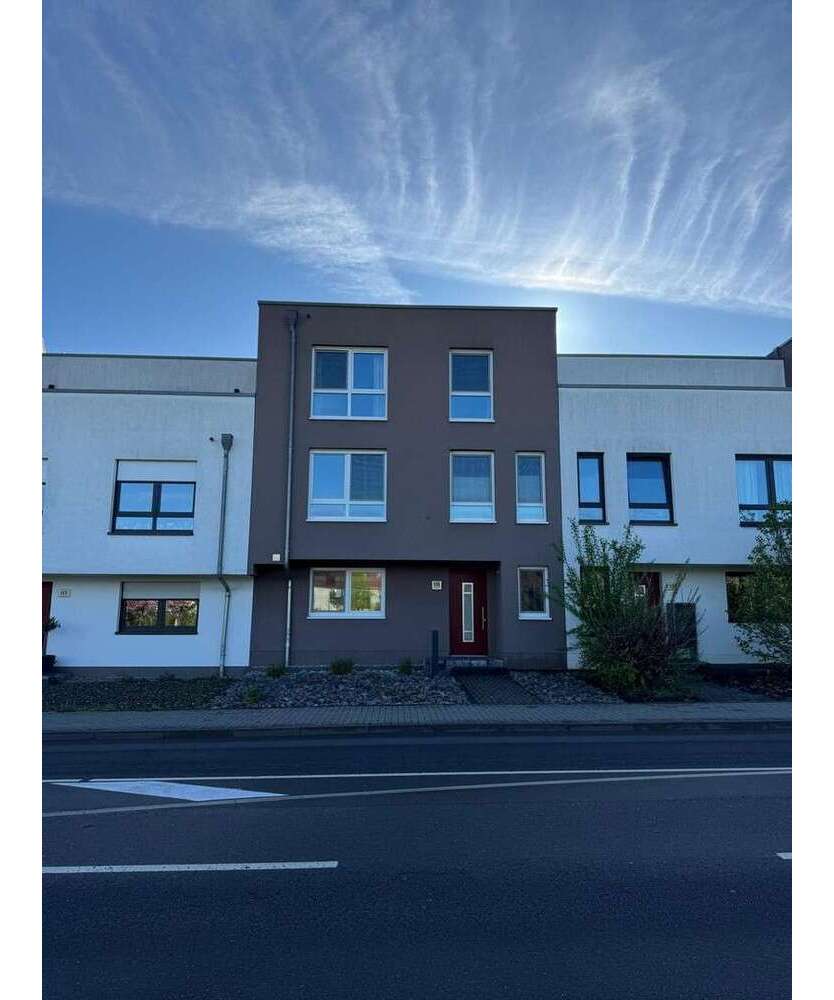 Haus zum Kaufen in Magdeburg 525.000 € 189 m²