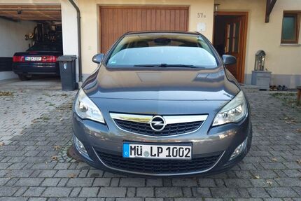 Opel Astra 190.000 km 4.100 € Haag in Oberbayern 83527