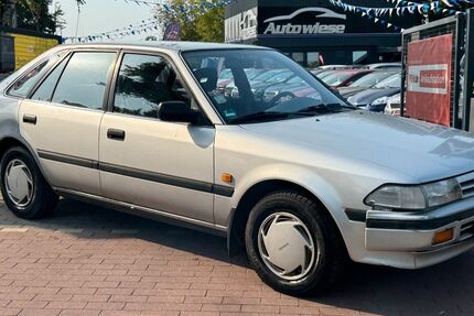 Toyota Carina 272.989 km 990 € BERLIN 13127