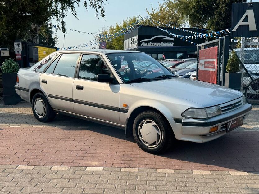 Toyota Carina 272.989 km 990 € BERLIN 13127
