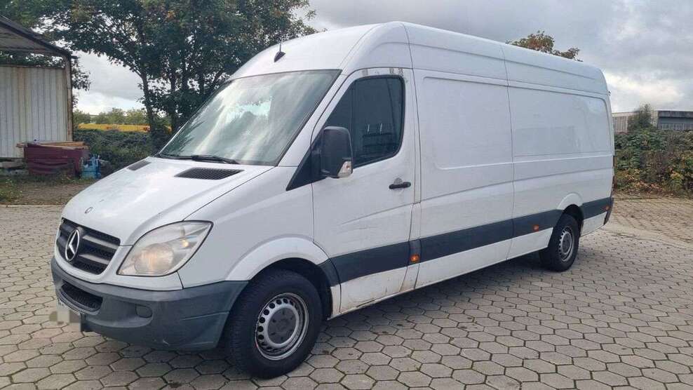 Mercedes-Benz Sprinter 307.163 km 6.990 € Hamburg 20537