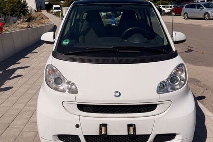Smart ForTwo 113.000 km 3.999 &euro; Stuttgart 70376