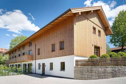 Büro in Dietramszell Linden 1.345.000 € 239.29 m²