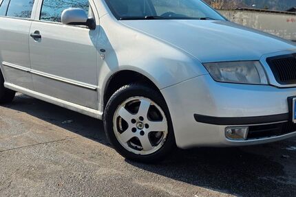 Skoda Fabia 228.000 km 1.349 &euro; Kiefersfelden 83088