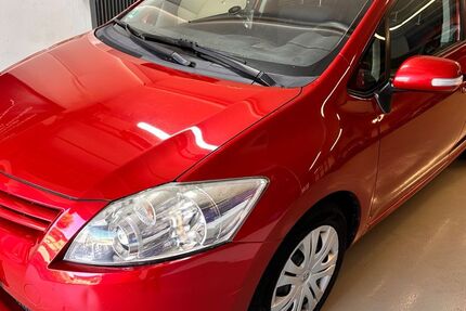 Toyota Auris 121.511 km 4.990 &euro; LEONBERG 71229