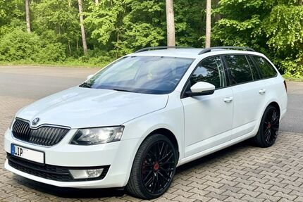 Skoda Octavia 306.000 km 7.700 &euro; Öerlinghausen 33813