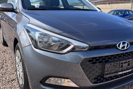 Hyundai i20 91.887 km 7.900 &euro; Sonneberg 96515