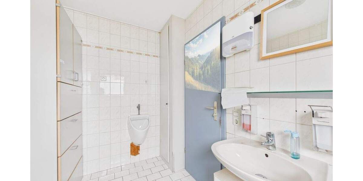 Gewerbeobjekt Osterburken - 2.600&euro; | Angebot:25695365