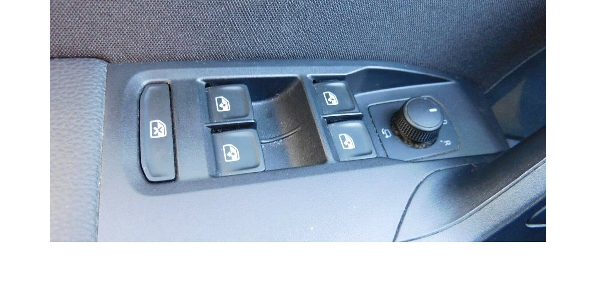 Seat Arona 1.0 FR-Line TSI BMT Navi Klima Alu 27.000 km 16.990 &euro; Vordorf 38533