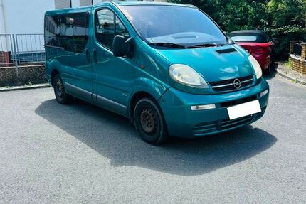 Opel Vivaro 320.000 km 3.399 &euro; Fechenheim 60386