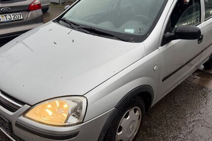 Opel Corsa 127.231 km 2.790 &euro; Völklingen 66333