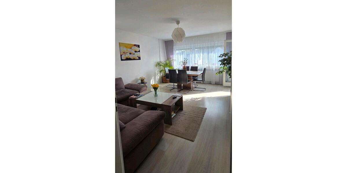 Etagenwohnung Villingen-Schwenningen Schwenningen - 2.5 Zimmer, 67 m&sup2;, 175.000&euro; | Angebot:25405612