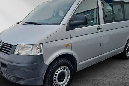 VW T5 Transporter 172.900 km 9.450 &euro; Krefeld 47803