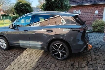 VW Tiguan 12.500 km 41.300 &euro; Westoverledingen 26810