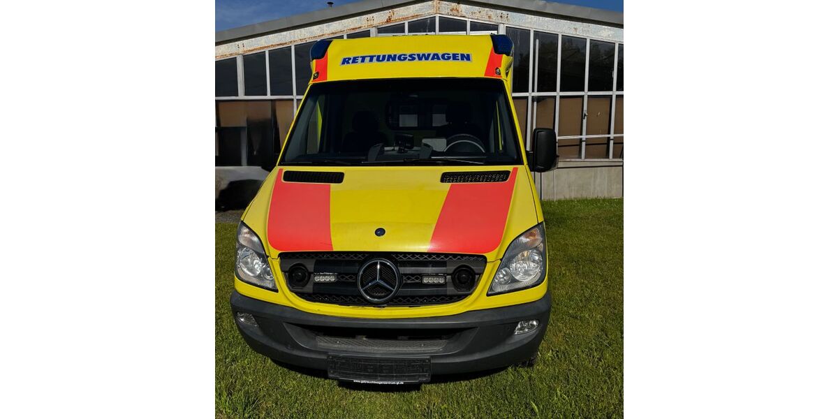 Mercedes-Benz Sprinter 319.540 km 7.000 &euro; Pressig 96332