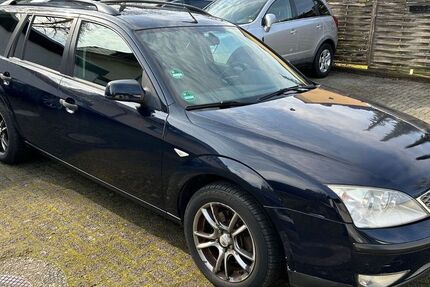 Ford Mondeo 201.000 km 799 &euro; Köln 51069