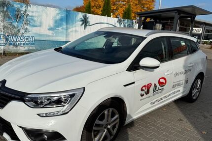 Renault Megane 146.544 km 8.640 € Laupheim 88471