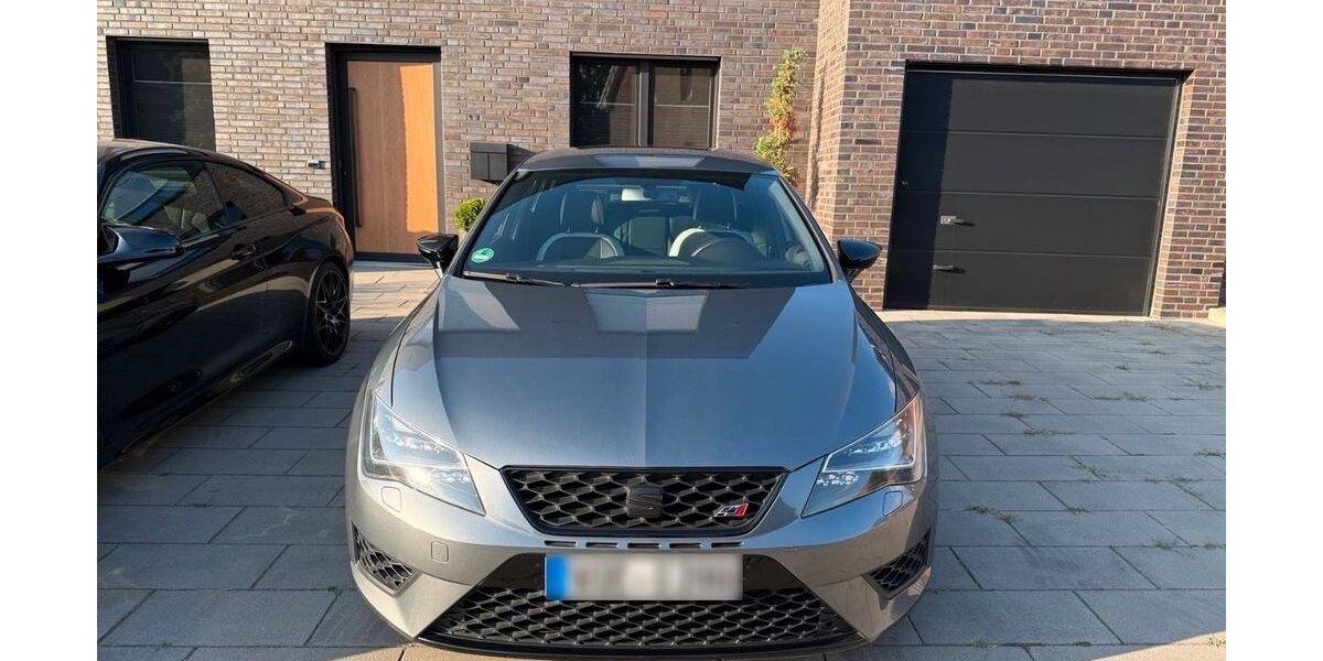 Seat Leon 142.000 km 14.800 &euro; Niederkrüchten 41372
