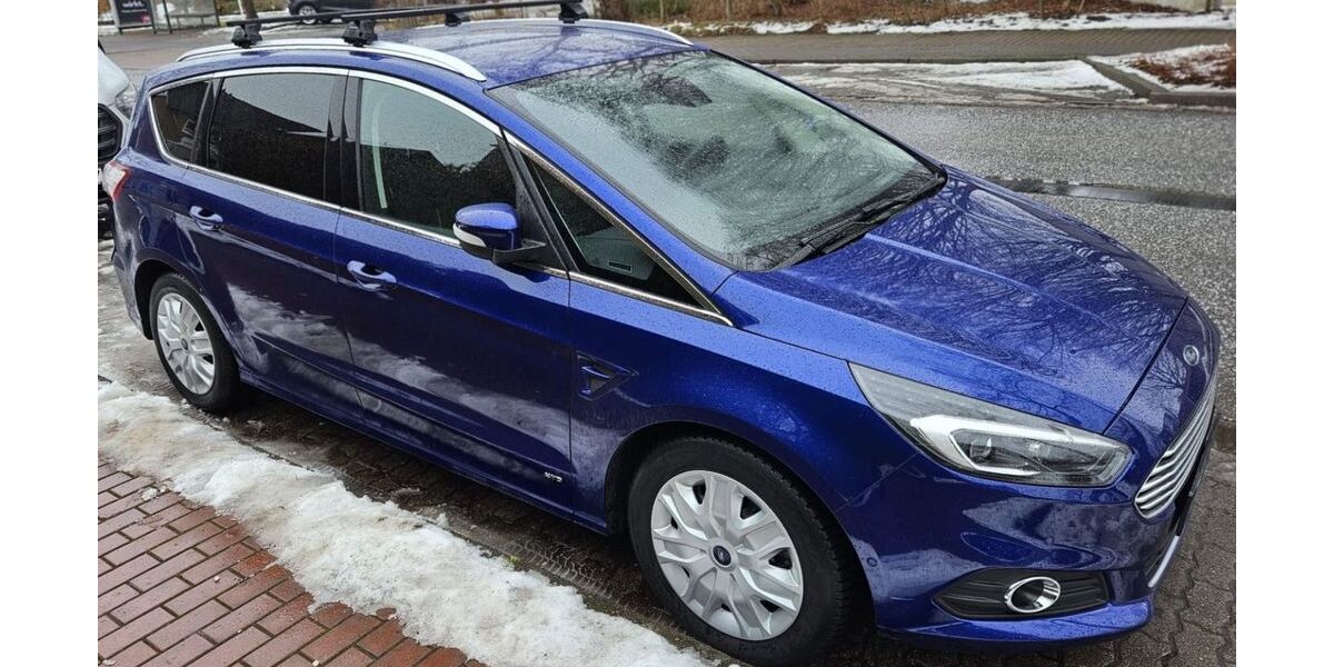 Ford S-Max 135.000 km 17.700 &euro; Wedel 22880