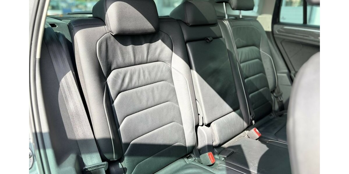 VW Tiguan R-Line / 4Motion / Navi / Leder / PANO 210.000 km 17.890 &euro; Mönchengladbach 41066