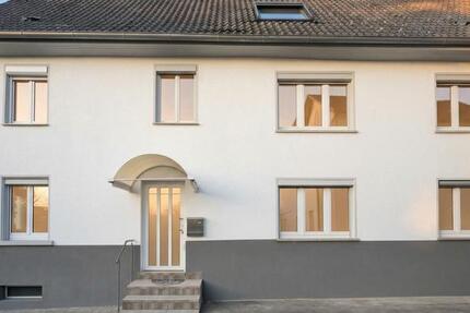 Haus Überlingen - 14 Zimmer, 289 m&sup2;, 790.000&euro; | Angebot:26414801