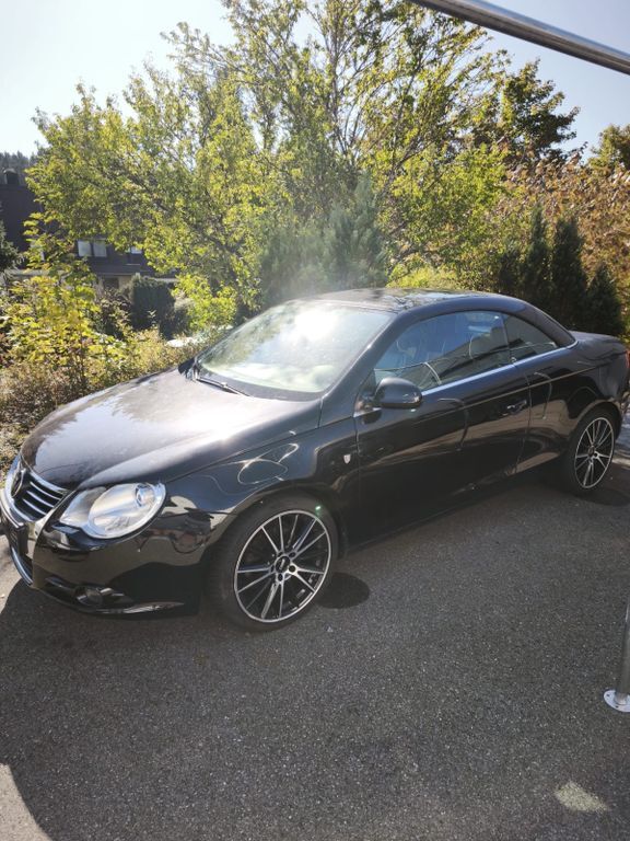 VW Eos 235.576 km 4.500 € Tuttlingen 78532