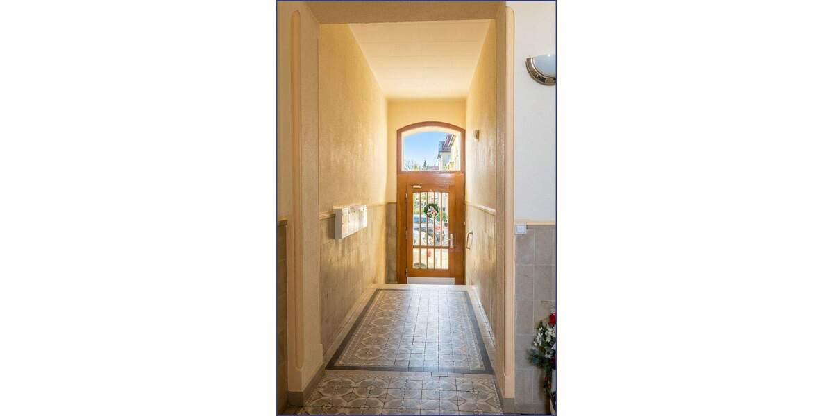 Etagenwohnung Wuppertal Barmen - 2 Zimmer, 75 m&sup2;, 110.000&euro; | Angebot:24916176