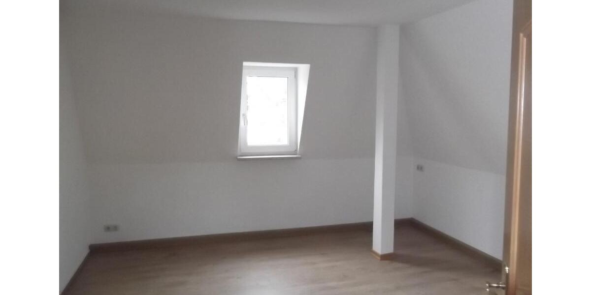 Maisonettenwohnung Falkenstein/Vogtland Vogtland - 5 Zimmer, 131 m&sup2;, 740&euro; | Angebot:25381775