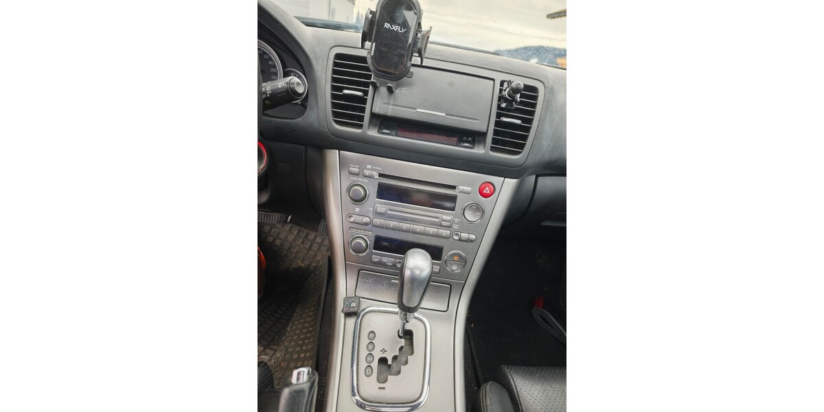 Subaru Legacy IV Station Wagon 206.000 km 2.550 &euro; Oberstaufen 87534