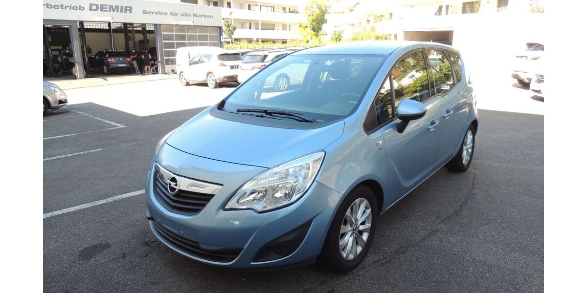 Opel Meriva 73.000 km 6.999 &euro; Metzingen 72555
