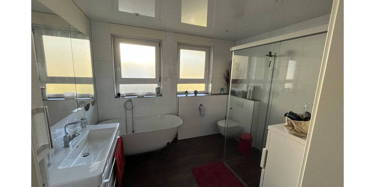 Etagenwohnung Bad Wildbad - 4 Zimmer, 154 m&sup2;, 399.000&euro; | Angebot:26223080