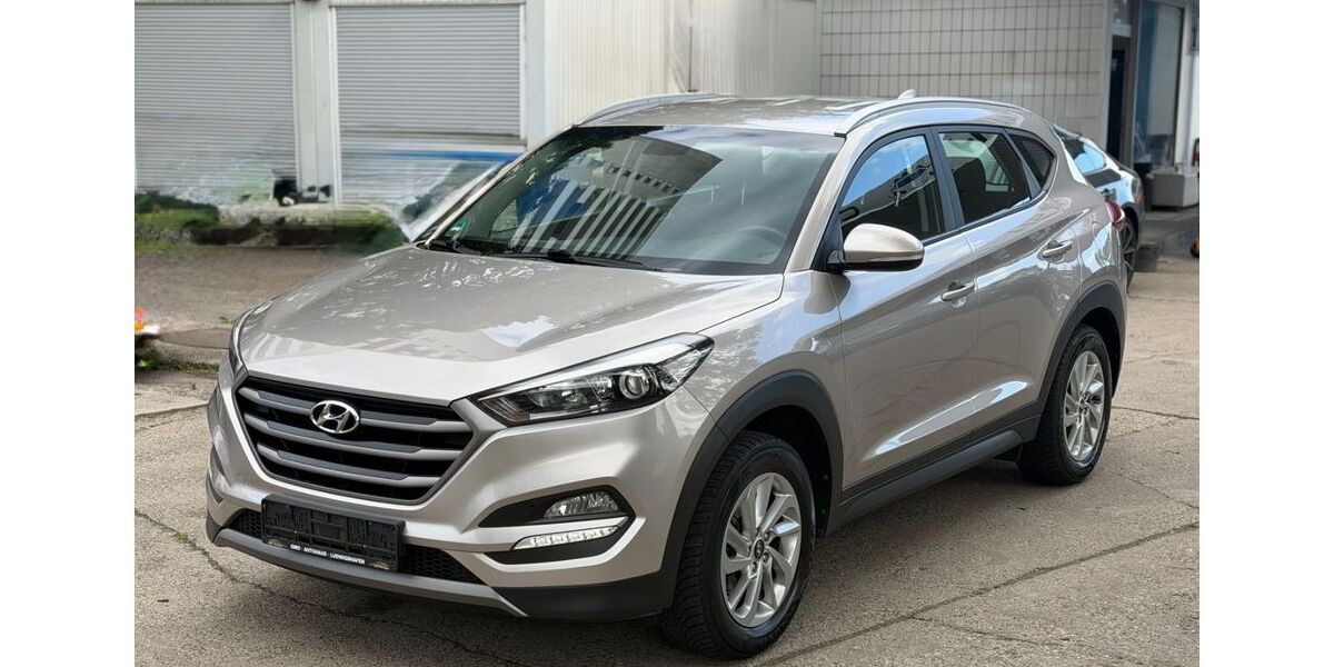 Hyundai TUCSON 162.000 km 10.900 &euro; Ludwigshafen 67059