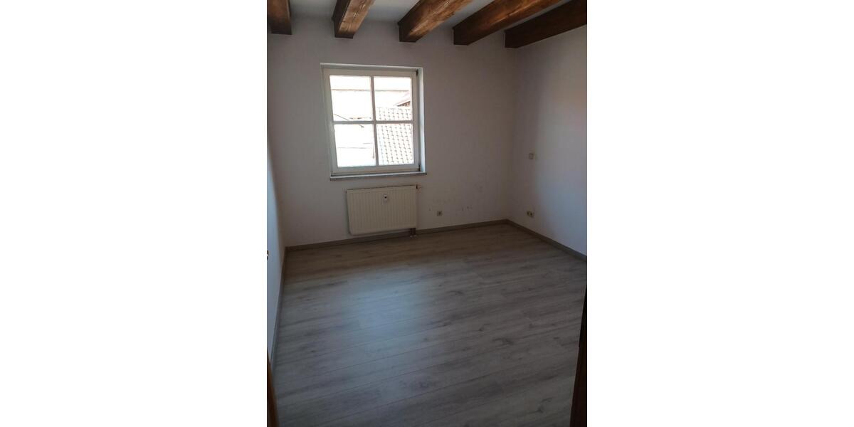 Etagenwohnung Huy - 2 Zimmer, 43 m&sup2;, 245&euro; | Angebot:26663981
