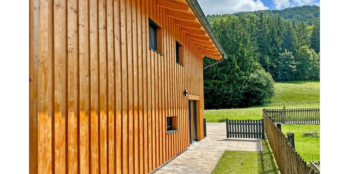 Haus zum Kaufen in Bergen 669.000 € 110 m² 4 zimmer