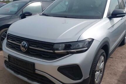 VW T-Cross 8.331 km 22.790 &euro; Blomberg 32825