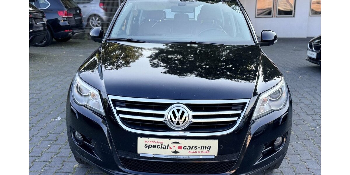 VW Tiguan Sport & Style / Allrad/ Automatik / Leder 195.000 km 8.900 € Mönchengladbach 41066