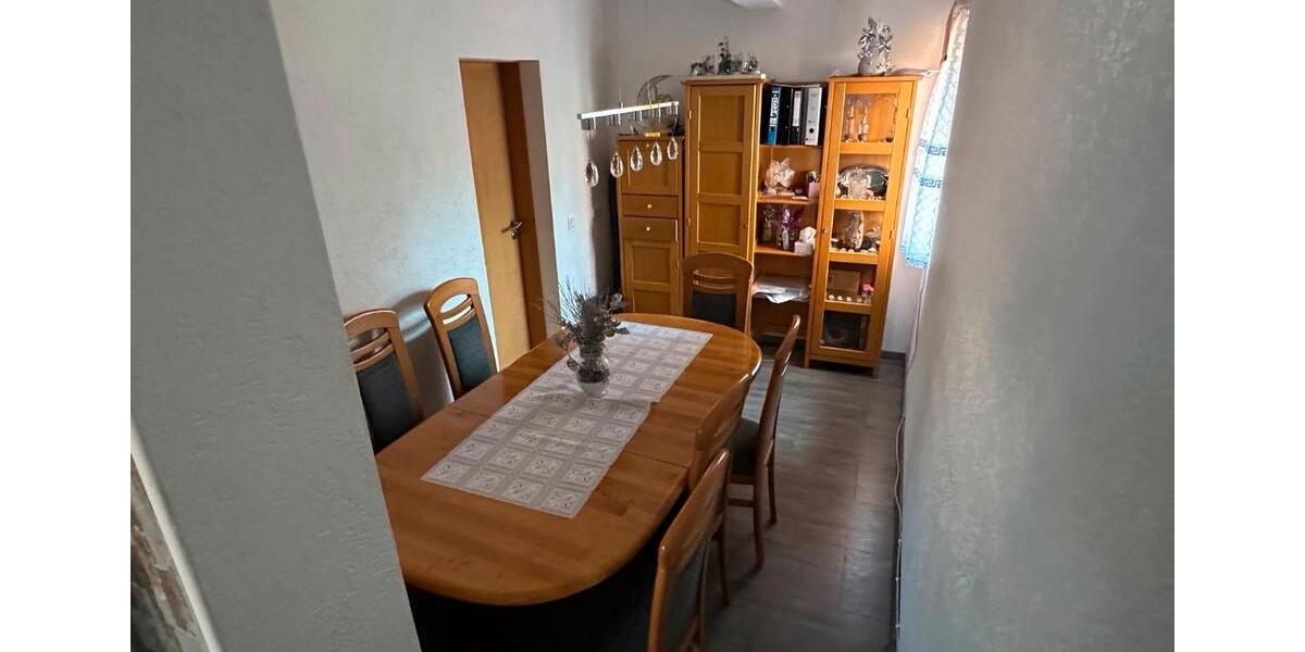 Doppelhaushälfte - 8 Zimmer, 110 m&sup2;, 97.999&euro; | Angebot:27002053