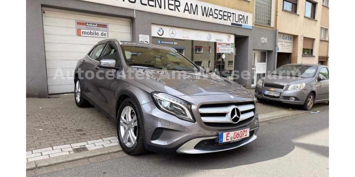 Mercedes-Benz GLA 200 154.700 km 14.990 &euro; Essen 45139