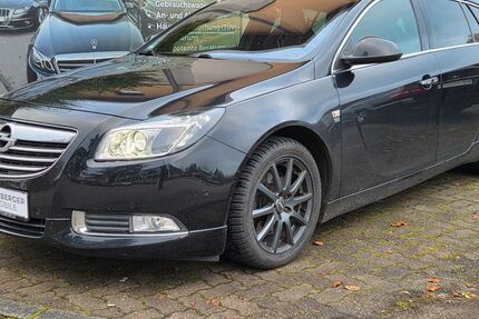 Opel Insignia 130.000 km 8.590 &euro; Baden-Württemberg - Nagold 72202