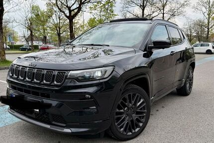 Jeep Compass 80.450 km 20.000 &euro; München 81673
