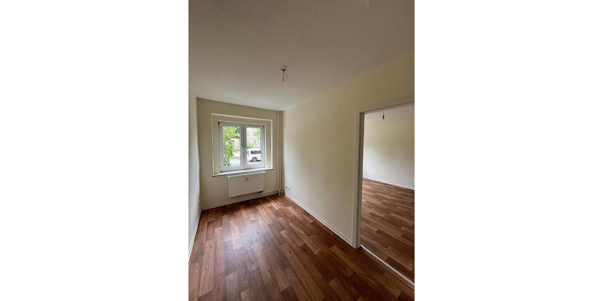 Erdgeschoßwohnung Cottbus Spremberger Vorstadt - 2.5 Zimmer, 63 m&sup2;, 455&euro; | Angebot:26384472