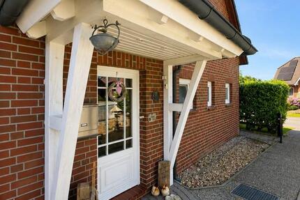 Haus Oldendorf - 8 Zimmer, 240 m&sup2;, 425.000&euro; | Angebot:27023160