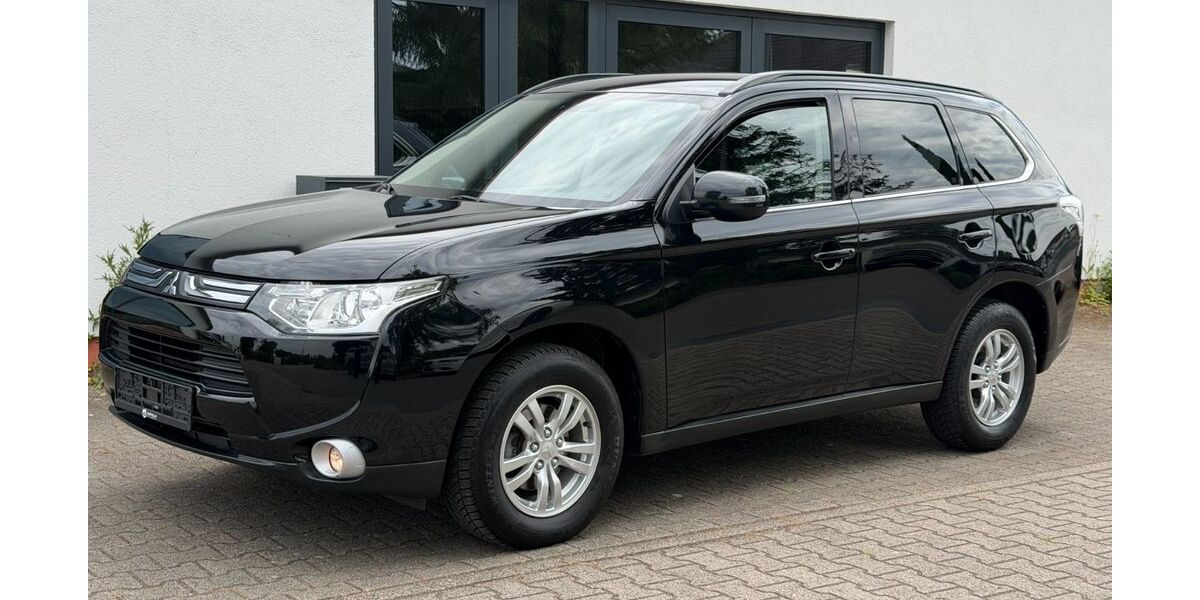 Mitsubishi Outlander 158.000 km 8.999 &euro; Reilingen 68799