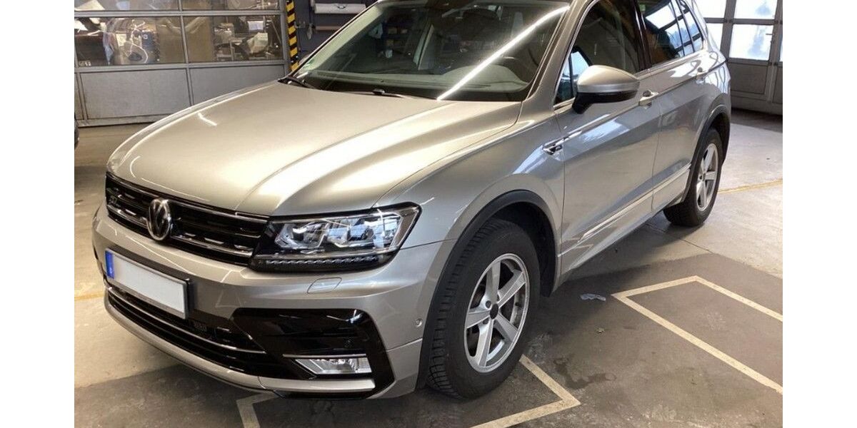 VW Tiguan 82.821 km 24.920 &euro; Halle (Saale) 06110